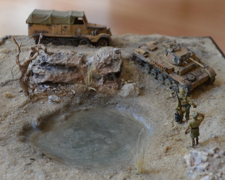 Diorama Afrika Korps Oase mit Pz.II, Halbkette