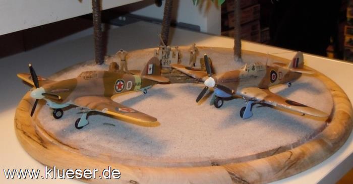 Hurricane IIC der Yug.Sqn I und von Zimmo eine der 336.Greek Sqn