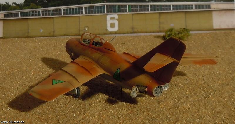 MiG-15 UTI Midget