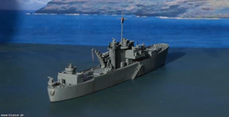 Pelikaan ex HMS Thruster