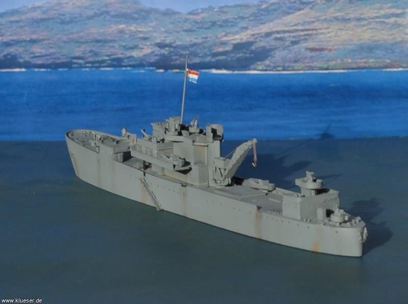 Pelikaan ex HMS Thruster